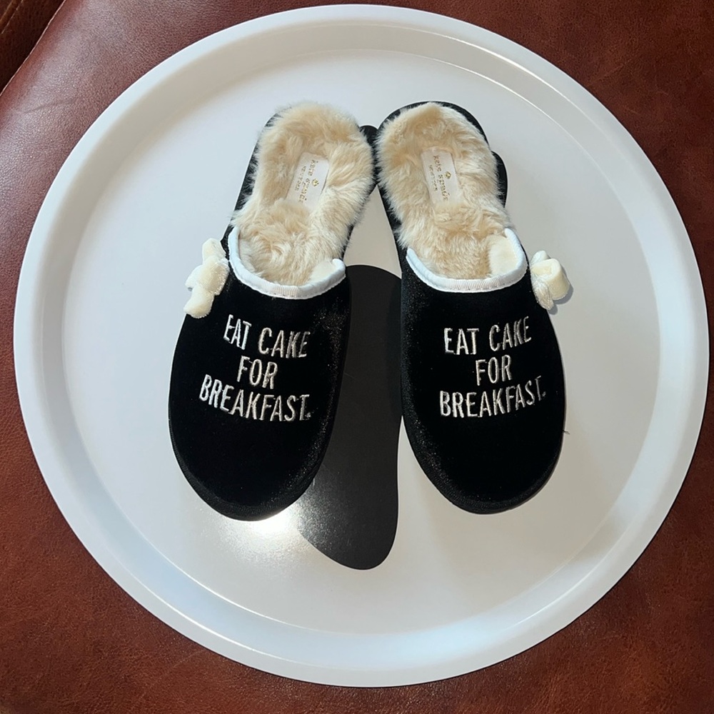 Kate Spade “ Eat Cake for Breakfast “ Berry Slippers Size 8